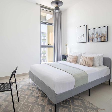 Frank Porter - The Pulse Residences Dubai Exterior photo